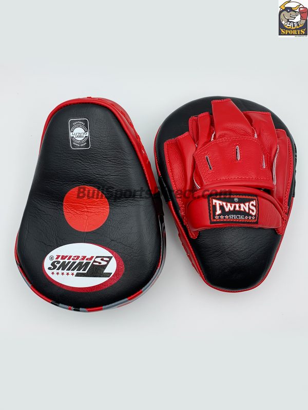 Twins-PML-10 Punching Pads-Black/Red