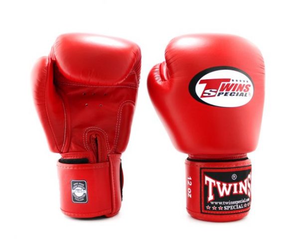 Twins BGVL-3 Red Boxing Gloves